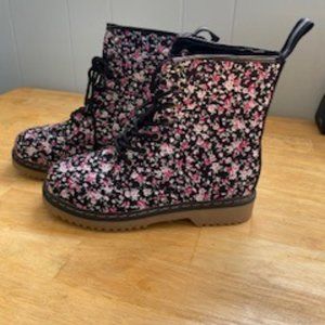 Floral Canvas Boots